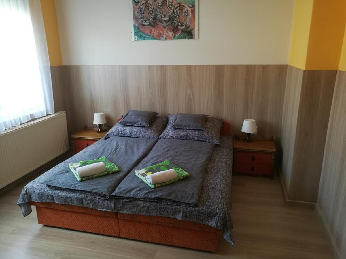 Apartment Revesz Harkany Luaran gambar