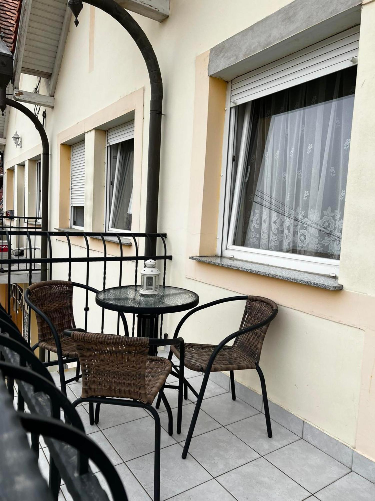 Apartment Revesz Harkany Luaran gambar